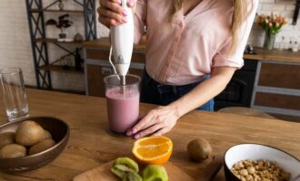 Jezte chutně a zhubněte: Připravte si smoothie, které podpoří metabolismus - 5 minut, ale spousta výhod