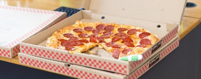 Nevyhazujte krabici od pizzy: Každá hostitelka ji potřebuje - "zlatý" předmět.