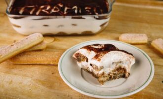 Вкус Италии за 10 минут: Быстрый рецепт тирамису для занятых — идеальный десерт