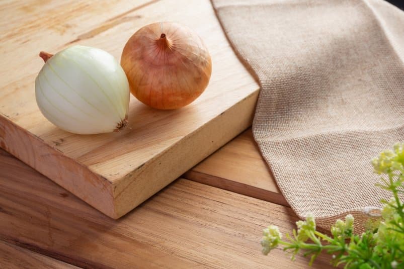 Vše o výsadbě cibule: Jak pěstovat cibuli velikosti pěsti - užitečné tipy