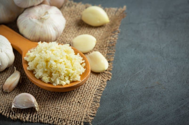 Ženy v domácnosti, lis na česnek používáte špatně: Promluvme si o skrytých funkcích